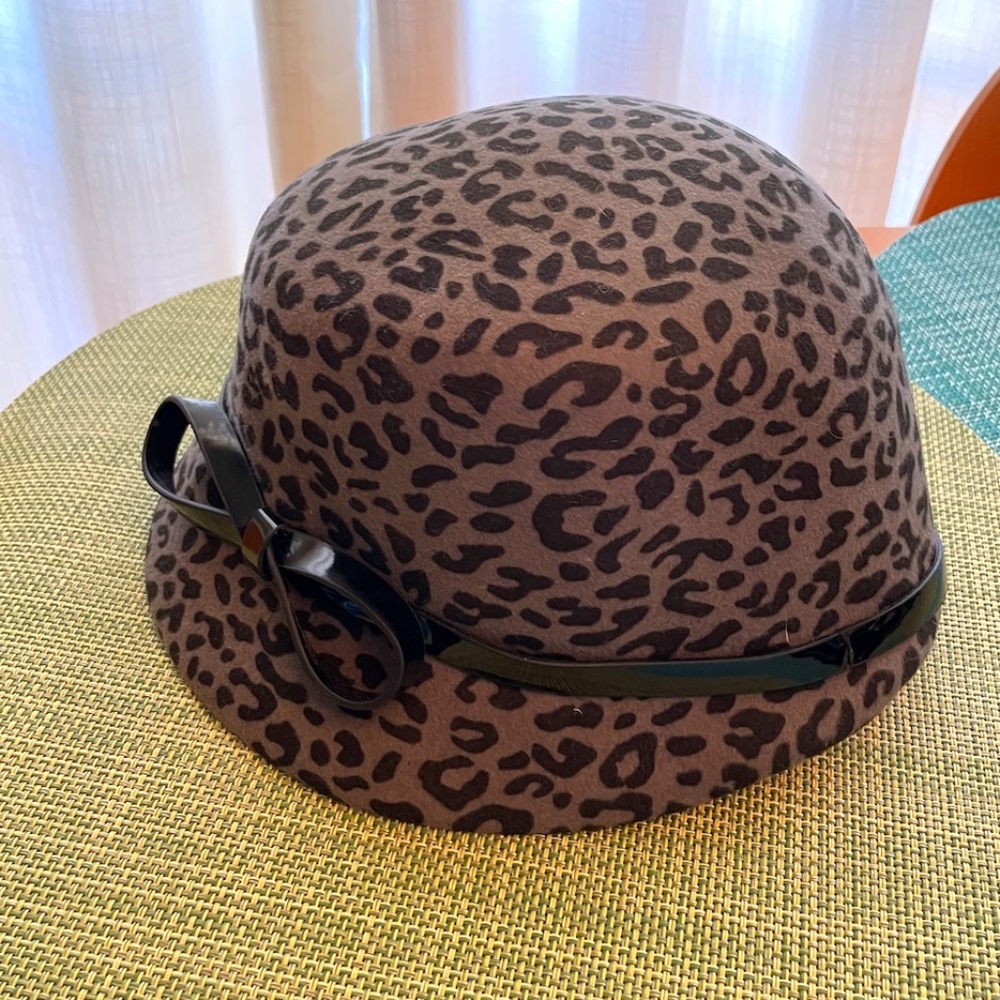 KATE SPADE Leopard Print Wool Cloche Hat with Bow